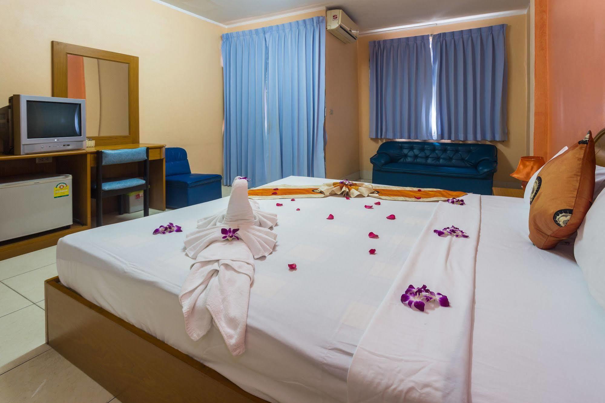 Guesthouse Belvedere Patong Ngoại thất bức ảnh